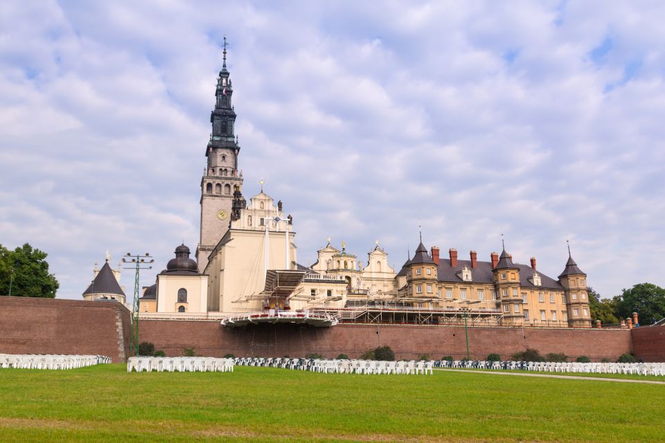 Krakow: Day Trip to Częstochowa - The 8-hour Kraków-to-Jasna Góra timing: what you’re actually buying