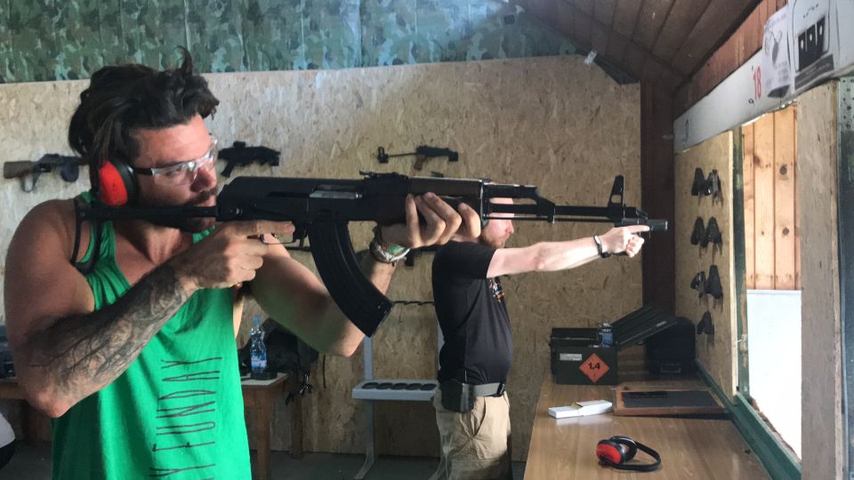 Krakow: Extreme Shooting Range with Hotel Transfers - Safety Briefing and Range Rules You’ll Follow Closely