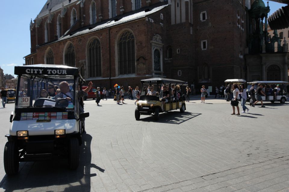 Krakow: Full Tour Regular 1.5h guided city tour by E-Cart - The Audio Guide in 28 Languages: How to Get More Out of It