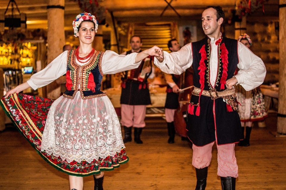 Krakow: Full Traditional Polish Dinner & Folk Show - From Kraków to a forest-side “cottage house” setting