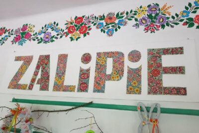 Krakow: Guided Day Tour of Zalipie Village & Museum Entry - From Krakow pickup to the drive that sets the mood