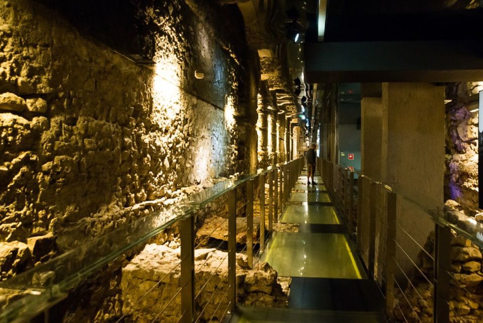 Krakow: Guided Tour of Rynek Underground - Price and Logistics for a 90-Minute Visit