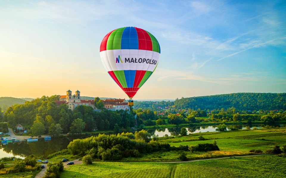 Kraków: Hot Air Balloon Flight with Champagne - Key highlights worth your attention