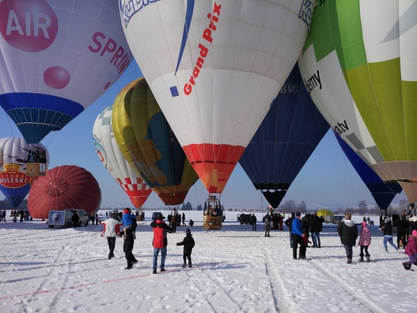 Kraków: Hot Air Balloon Flight with Champagne - Price and value: what $726 per group up to 4 really buys
