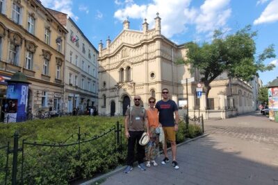 Krakow Jewish District Private Tour. Kazimierz and Jewish Ghetto - Wolf Popper Synagogue: Starting With a Community Anchor