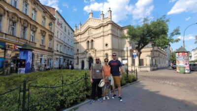 Krakow Jewish District Tour in a Small Group - Remuh Synagogue and the Old Jewish Cemetery: where architecture carries memory