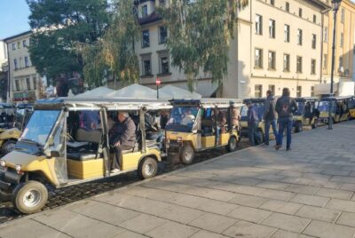 Krakow: Jewish Quarter and Ghetto Sightseeing Golf Cart Tour - Following the Streets of Kazimierz Without Wearing Yourself Out