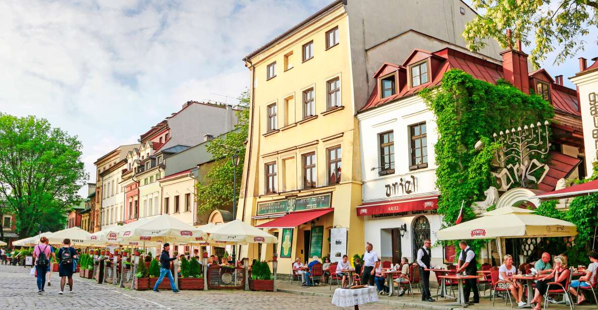 Krakow: Jewish Quarter and Schindler's Factory Guided Tour - Remuh Synagogue and the cemetery area: seeing faith and geography