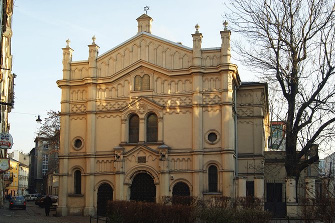 Krakow Kazimierz and Jewish Ghetto Tour with Synagogues - Kazimierz first: why starting here matters