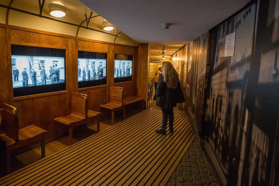 Krakow: Kazimierz by Golf Cart and Schindler's Factory Tour - Who this tour suits best (and who should rethink)