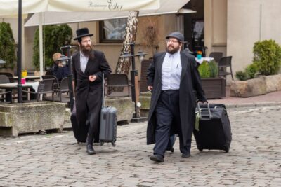 Krakow: Kazimierz, Schindler's Factory, & Ghetto Guided Tour - Meet outside the Old Synagogue and get oriented fast