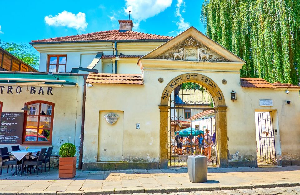 Krakow: Kazimierz, Schindler's Factory & Ghetto with Guide - Walking Through Schindler’s Enamel Factory: More Than Skip-the-Line
