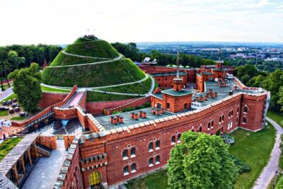 Krakow: Kościuszko Mound Entry Ticket & City Pass Options - The Austrian fortress around the mound: more atmosphere than you expect