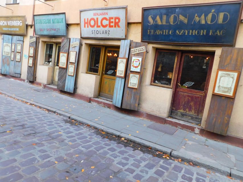 Krakow Old Town and Jewish Quarter in one guided walk - Kazimierz and the Jewish Quarter: stories of culture and loss in one neighborhood