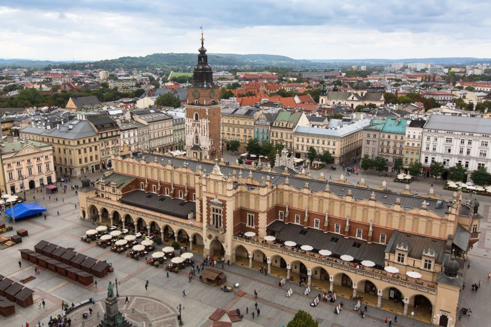 Krakow: Old Town, Ghetto, and Kazimierz Golf Cart Tour - Kazimierz and the Jewish Neighborhood Story: Where the Ghetto Was