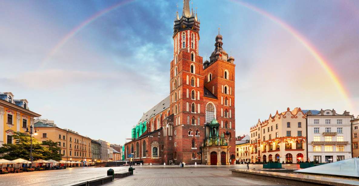 Krakow: Old Town Highlights Private Walking Tour - Key points to know before you go
