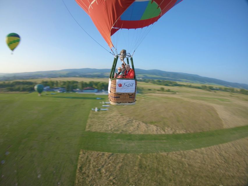 Kraków: Private Hot Air Balloon Flight with Champagne - Getting the most out of your instructor and private setup
