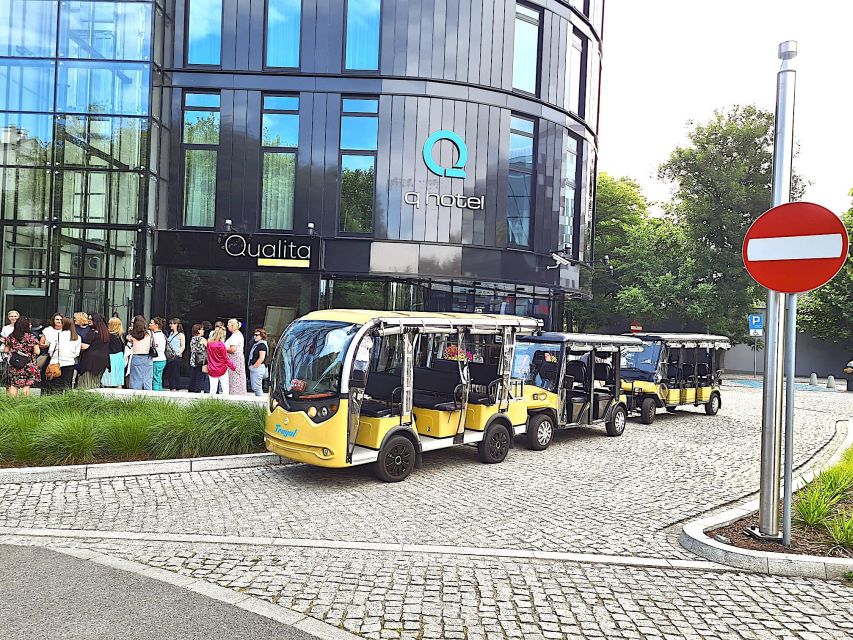 Krakow: Private Panoramic Tour by Golf Cart with Audio Guide - Kazimierz streets and the Jewish district story in motion