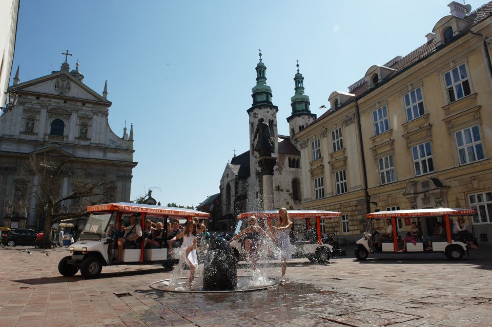 Krakow: Private Sightseeing by Electric Car - How long it really takes: 30 minutes, districts, and choosing your mix