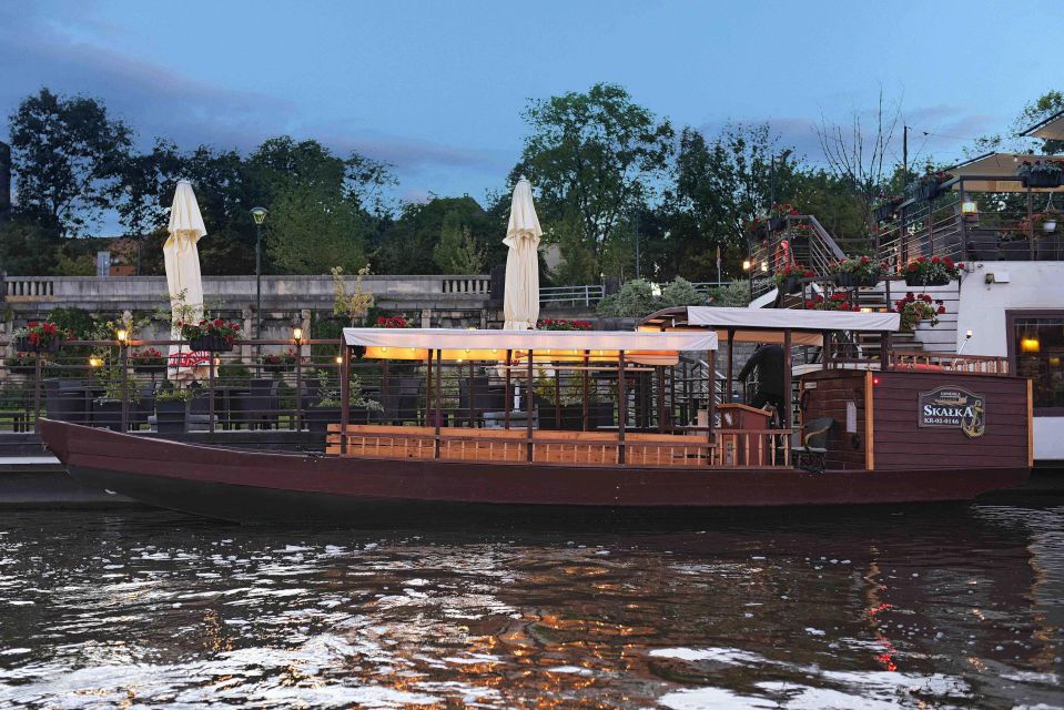 Krakow: Private Traditional Gondola Cruise - Key things to know before you go