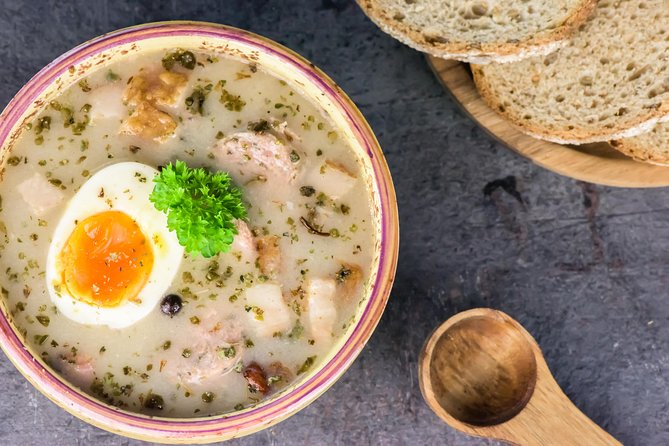 Krakow Private Traditional Polish Food Tour - Entering Mały Rynek: where the food tour starts
