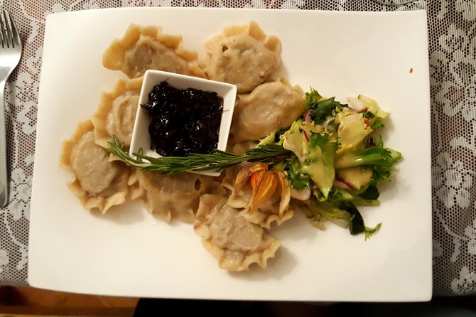 Krakow Private Traditional Polish Food Tour - Timing, weather, and staying on schedule