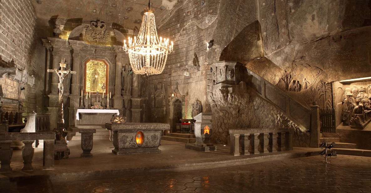 Krakow: River Cruise and Wieliczka Salt Mine Group Tour - Audio Guide vs Live Guide: What You’ll Hear in English