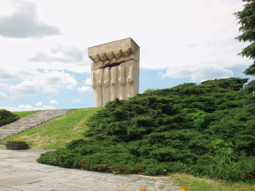 Krakow: River Cruise & Guided Visit to Former Plaszow Camp - Who This Tour Fits Best