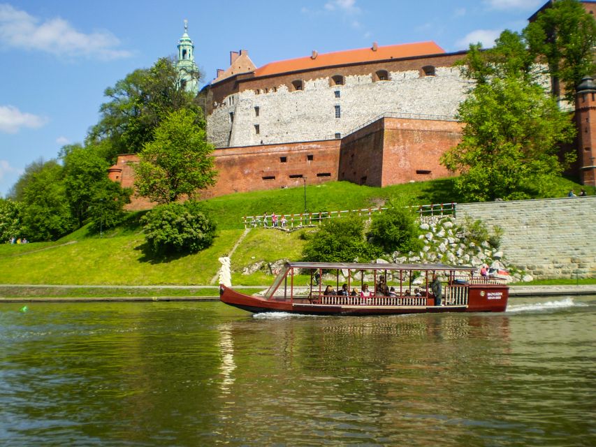 Krakow: Scenic River Cruise - Why a 1-hour Vistula cruise works in Krakow