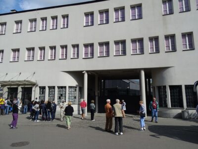 Krakow: Schindler’s Factory Tour & Skip-the-Line Entry - The former enamel factory: Oscar Schindler’s office and the Survivor’s Ark