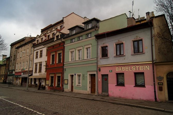 Krakow: Skip-the-line Oskar Schindler’s Museum Private Tour - The 2-hour private tour: getting the essentials without feeling lost