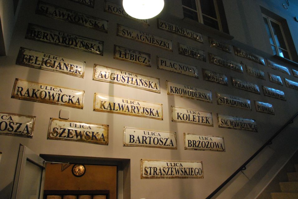 Krakow: Skip-the-line Oskar Schindler’s Museum Private Tour - Practical tips so your tour runs smoothly