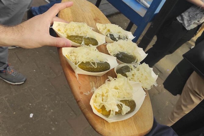 Krakow: Street Food Walking Tour - Where you meet, where you end, and how to avoid small mistakes