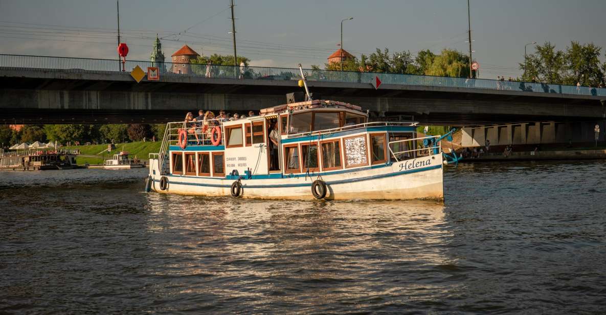 Krakow: Vistula River Sightseeing Cruise ️ - Rain or shine: how the cruise handles weather