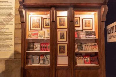 Kraków: Wieliczka Salt Mine & Schindler’s Factory + Lunch - Price: what $152.50 covers (and why it’s not just ticket cost)
