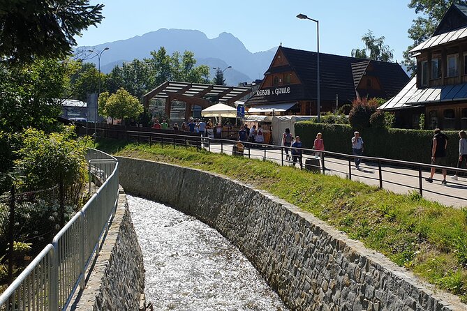 Krakow - Zakopane: Funicular, Cheese and Highland Highlights - Gubałówka Hill funicular: your views without the steep work