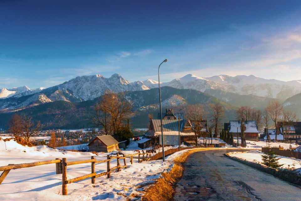 Krakow: Zakopane Tatra Mountains, Cable Car, Local Tasting - Price and logistics: what $13 actually buys you