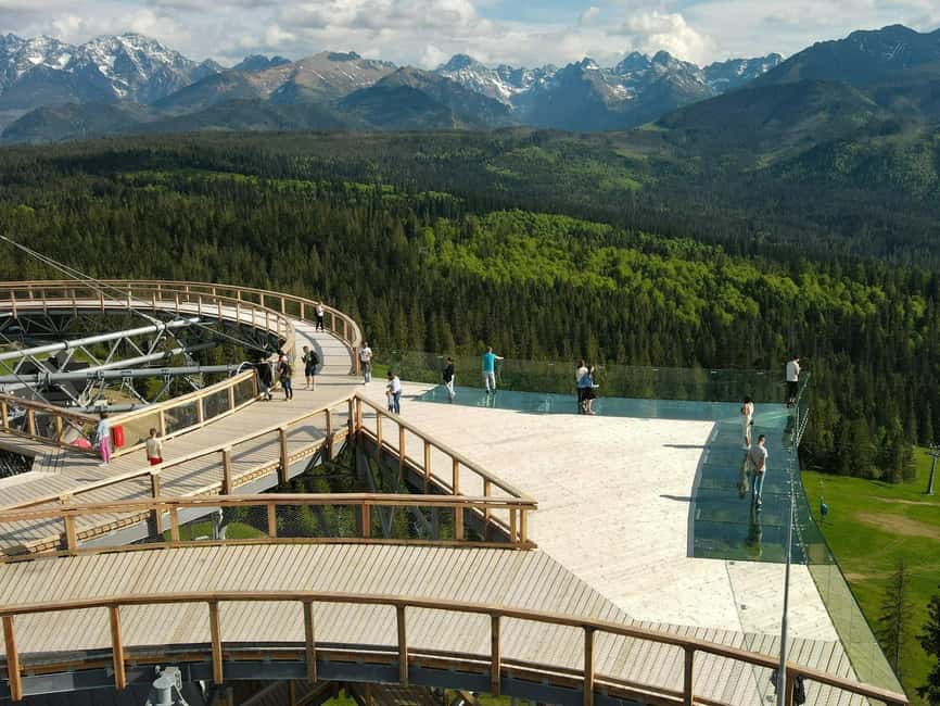 Krakow: Zakopane, Thermal Baths and Gorce Park Treetop Walk - The guides matter: Oskar as a real example