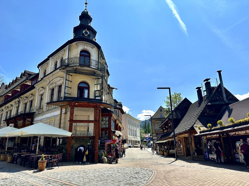 Krakow:Salt Mine & Relaxation at Chochołowskie Thermal Baths - Entering Wieliczka Salt Mine: UNESCO Sights and Salt Art That Feel Real