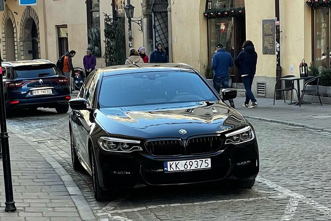 Luxury Private Transfer from Krakow to Budapest - Arrival in Budapest: stress-free end point