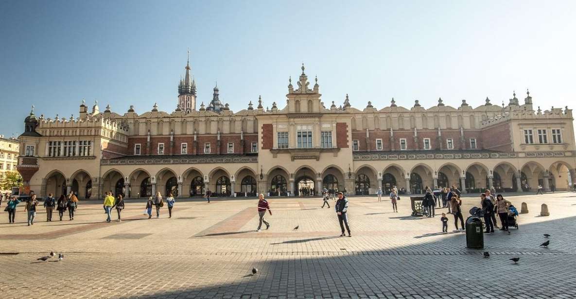 Old Town, St. Mary's Basilica and Rynek Underground Tour - Key points at a glance
