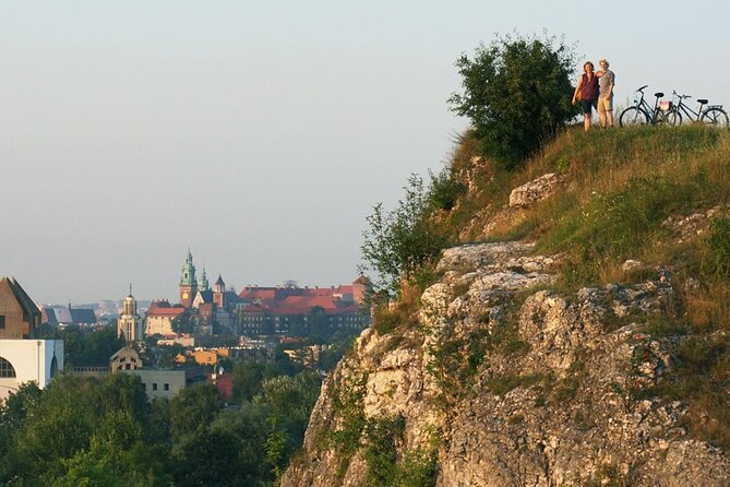 Polish Countryside and Tyniec Abbey Bike Tour from Krakow - Rolling out along the Vistula River: smooth starts and John Paul II connections