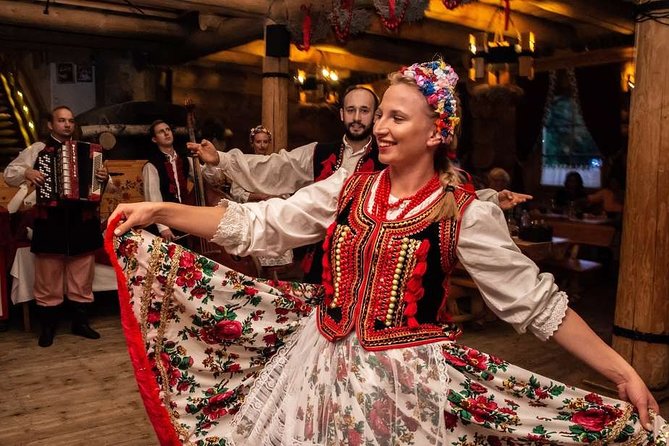 Polish Folk Show and Dinner From Krakow - Who should book this evening (and who should think twice)