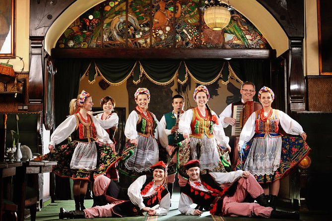 Polish Folk Show with 3 course dinner in Krakow legendary restaurant - Key things I’d plan for