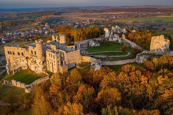 Private Guided Tour to Trail of the Eagles Nests from Krakow - Pieskowa Skała Castle: Kazimierz the Great to Renaissance grandeur