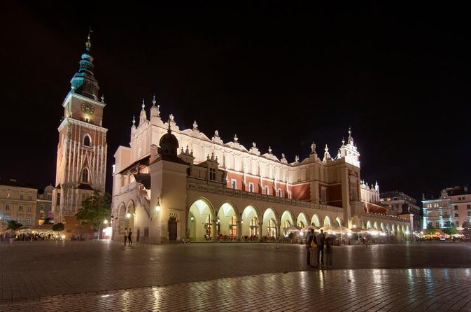 Private Guided Walking Tour in Krakow Wine Bars - Key things to know before you go