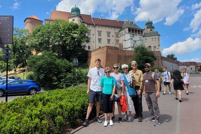 Private Krakow City Tour, Old Town and Jewish District Tour - Private Guide Pickup in Krakow: How the 4–5 Hour Plan Works