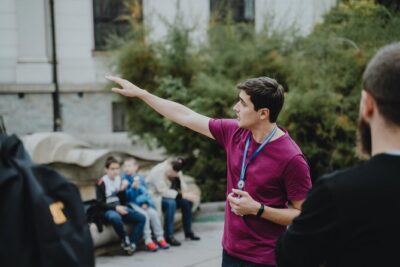 Private Tour of Krakow Old Town and Jewish Quarter in one walk - Meeting points and why the end location is convenient