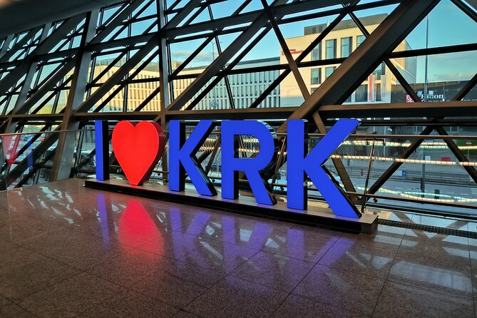 Private transfer from/to Krakow airport / City of Krakow - Meet Your English-Speaking Driver at Balice Airport (Not the Taxi Line)