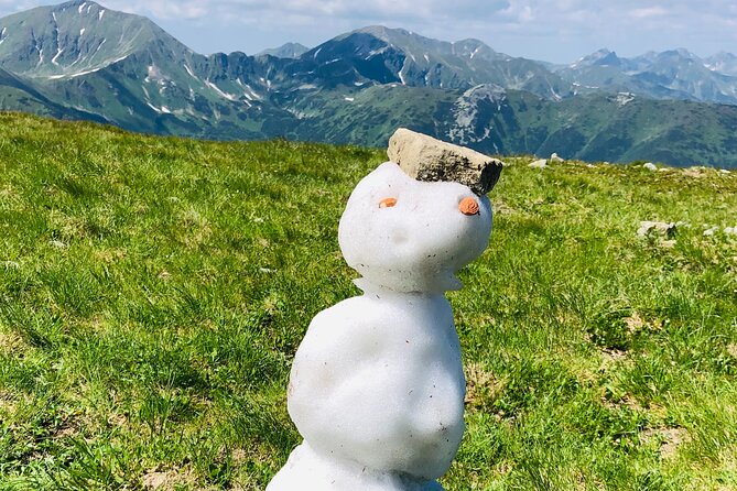 Private Zakopane and Thermal Pools Tour from Krakow - Krupówki Street: 90 minutes of Zakopane energy